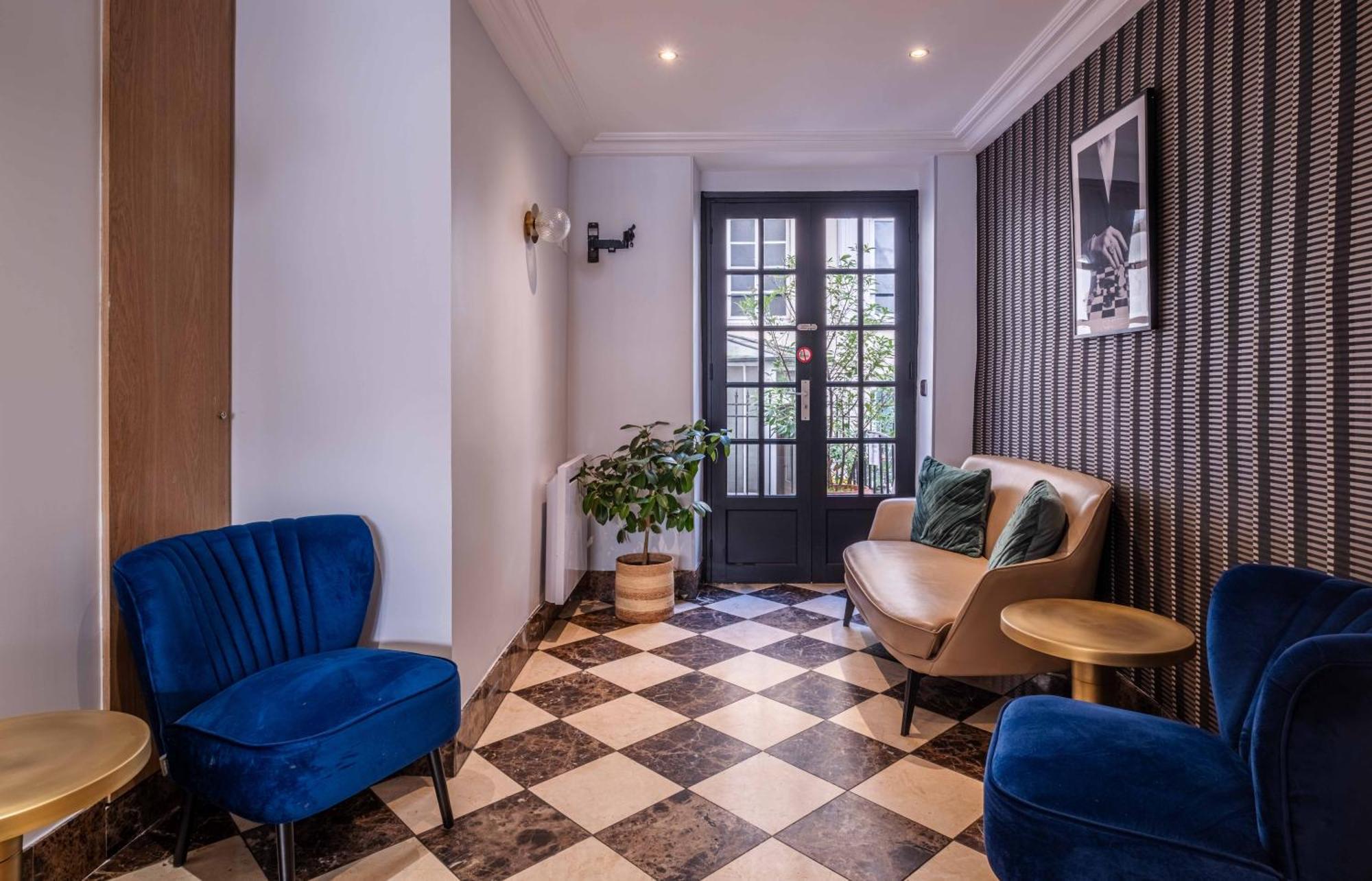 Marena 3* París
