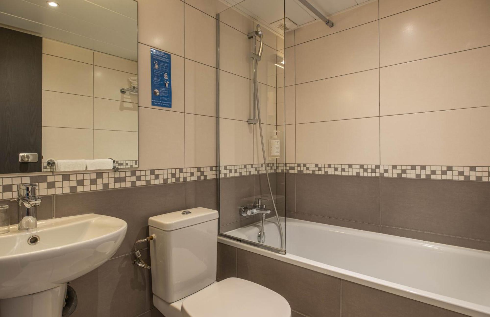 Marena 3* París